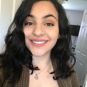 Meet your Posher, Jaclyn